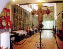 una sala del museo della basilica del centro seriano