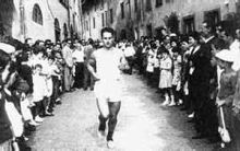 Pasquale Campana nella corsa delle uova del 1962.