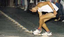 Luca Lanfranchi, mentre nel 2007 si cimentava nella raccolta delle uova: quest’anno, invece, corre